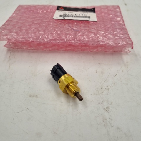 Датчик температуры воздушной смеси MD326170 MITSUBISHI