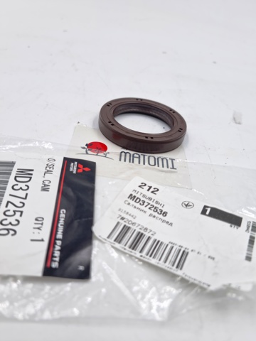 MITSUBISHI MD372536 Сальник распредвала двигателя в наличии Кривой Рог