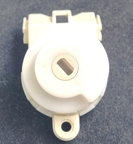 MITSUBISHI MN113754 Контактная группа в наличии Полтава