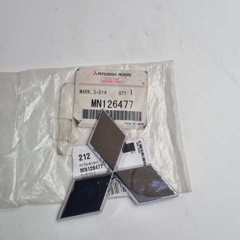 MITSUBISHI MN126477 Эмблема крышки багажника в наличии Запорожье