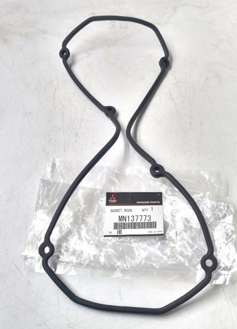MITSUBISHI MN137773 Прокладка клапанной крышки двигателя в наличии Ужгород