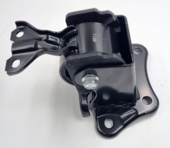 Левая подушка двигателя MN184299 MITSUBISHI