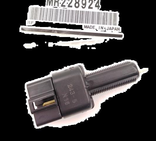Лягушка тормоза MR228924 MITSUBISHI