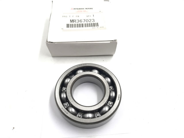Подшипник раздаточной коробки, выходного вала, передний MR367023 MITSUBISHI