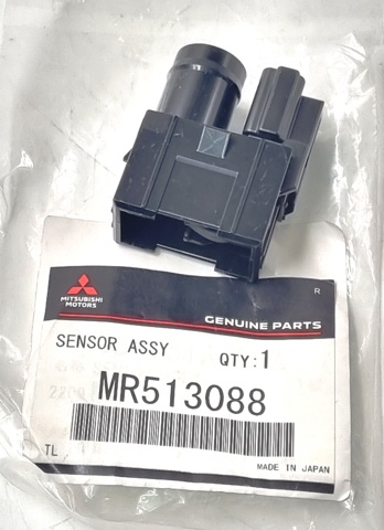 MR513088 Датчик температуры салона купить Николаев