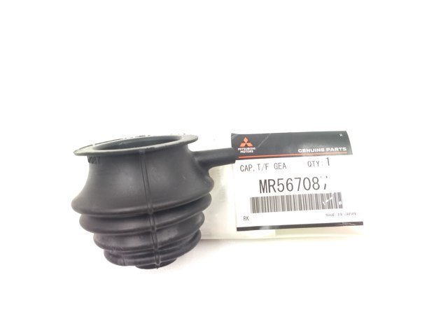 Пыльник кулисы КПП MR567087 MITSUBISHI