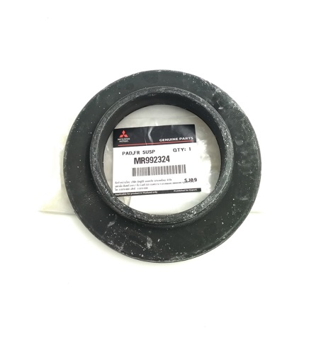 Проставка пружины передней, верхняя MR992324 MITSUBISHI