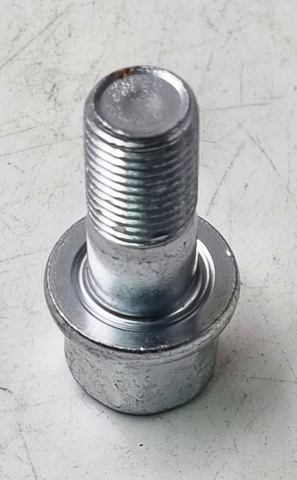 MITSUBISHI MU000708 в наличии Запорожье