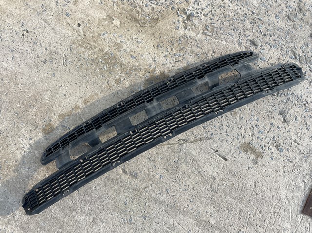 Решетка бампера нижняя 6008159 TESLA