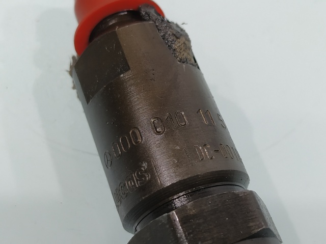 MERCEDES 0000101151 Форсунка впрыска топлива в наличии Черкассы