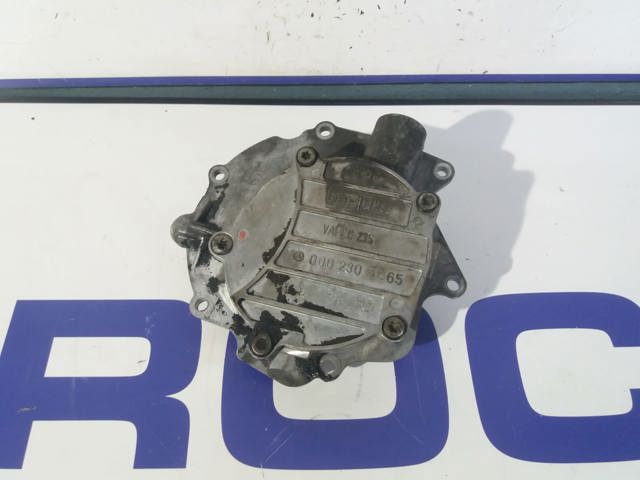 Depressor de freio / bomba de vácuo para Mercedes-Benz E-Class E 300 Turbo-D (210.025) OM606962 0002303665