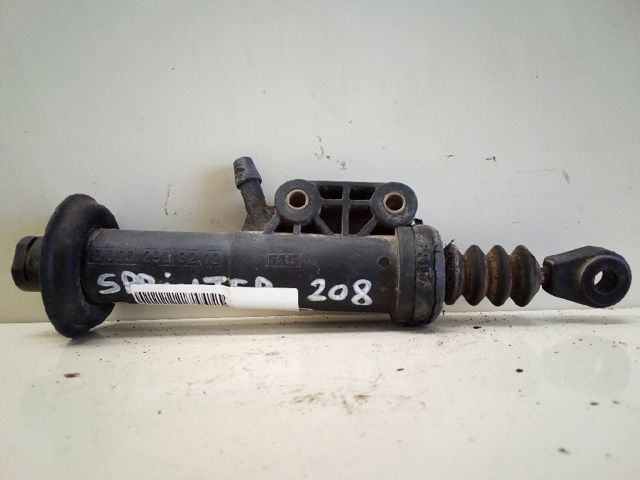 Cilindro mestre de embraiagem 0002903212 MERCEDES