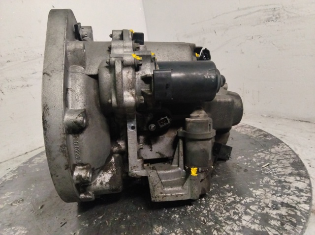 0003202V015 MERCEDES КПП купить в Полтава