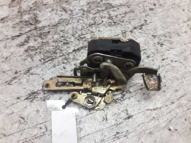 MERCEDES 0007201335 Замок двери передней левой в наличии Винница