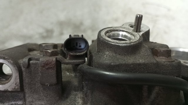 0012305011 MERCEDES Компрессор кондиционера купить в Украина