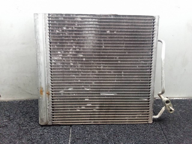 Condensador / Radiador de ar condicionado para Smart City-Coupe (450) (1998-2004) 0.6 (S1CLA1,450.341) g 13 0013198V001