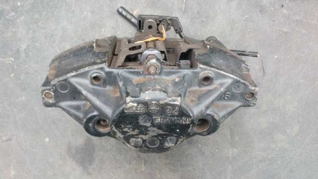 A0014208583 MERCEDES Суппорт тормозной задний правый купить в Павлоград