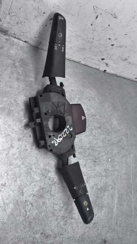 Comutador instalado na coluna da direção, montado 0015404645 MERCEDES