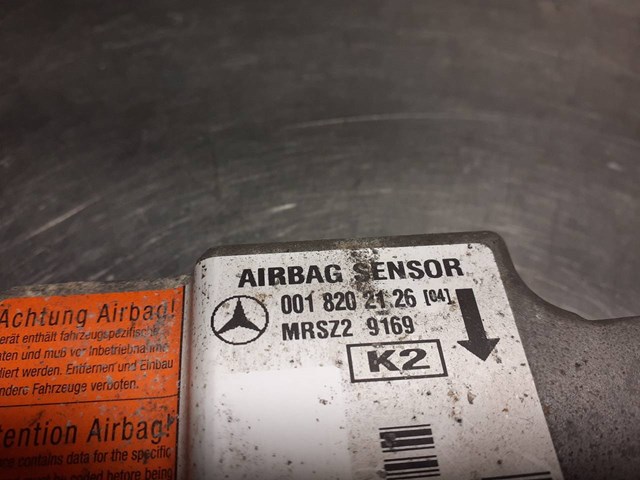 Unidade de controle de airbag para Mercedes-Benz E-Class E 300 turbo-d (210.025) OM606962 0018202126