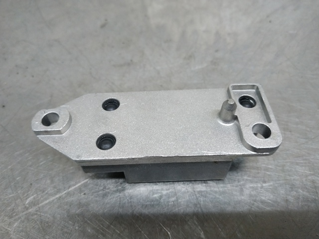 MERCEDES 0018205626 в наличии Каменское