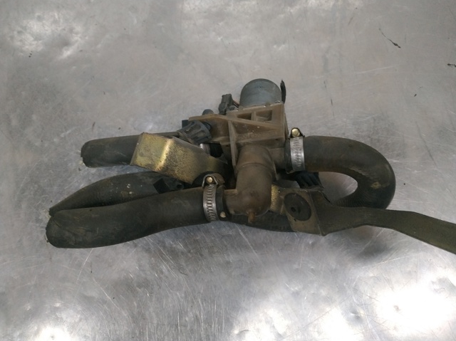 0018300684 MERCEDES Кран печки купить в Хмельницкий