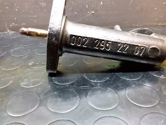 MERCEDES 0022952207 Цилиндр сцепления рабочий в наличии Одесса