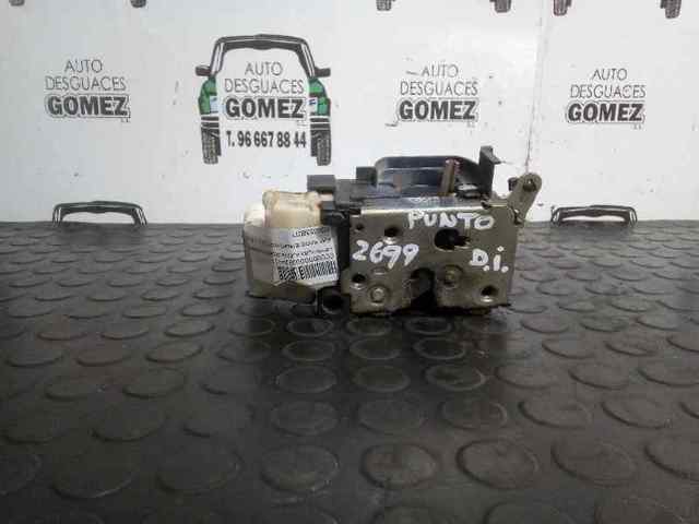 Fecho da porta dianteira esquerda Fiat Punto 2 188