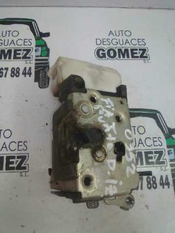 Fecho da porta dianteira esquerda Fiat Punto 2 188