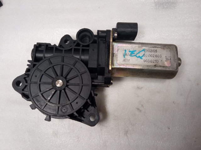 Mecanismo de acionamento de vidro da porta dianteira esquerda 0046831655 FIAT