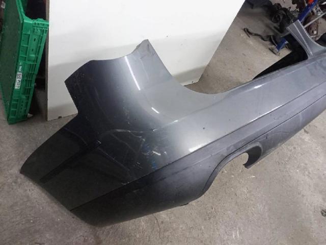 Pára-choque traseiro Volkswagen Passat 3C2