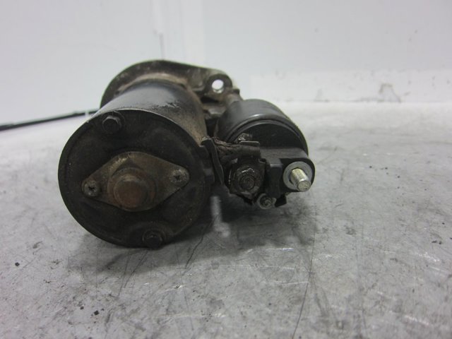MERCEDES 0051513401 Стартер в наличии Николаев