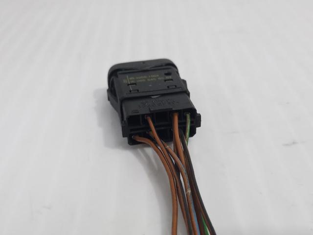 MERCEDES 0055450307 Кнопка включения обогрева заднего стекла в наличии Львов