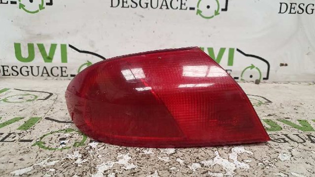 Lanterna traseira esquerda externa 0060597302 Fiat/Alfa/Lancia
