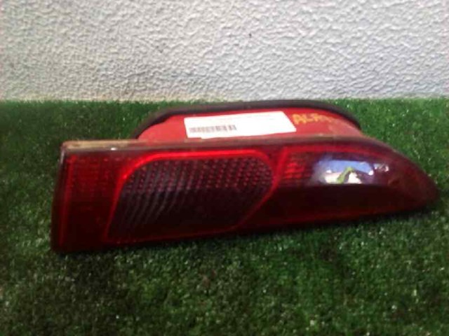 Lanterna traseira direita para Alfa Romeo 156 Sportwagon 2.0 JTS (932BXA) 937A1000 0060620138
