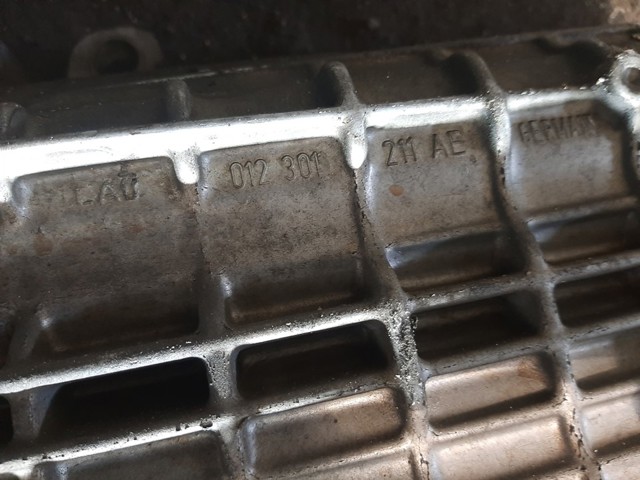 VAG 012301211AE в наличии Винница