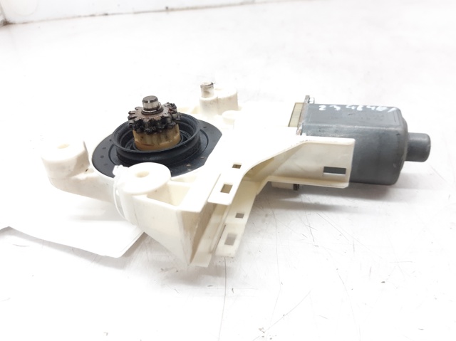 FORD 0130822217 Мотор стеклоподъемника двери передней левой в наличии Львов
