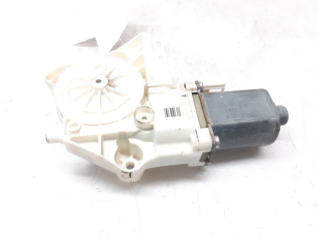 0130822217 FORD Мотор стеклоподъемника двери передней левой купить в Ужгород