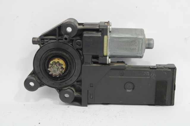 0130822479 RENAULT Мотор стеклоподъемника двери передней левой купить в Каменское