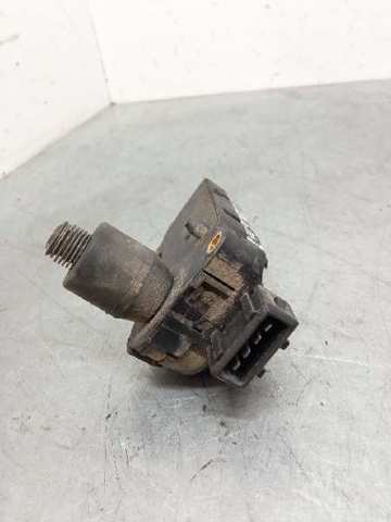 Regulador da válvula de borboleta 0132008600 RENAULT