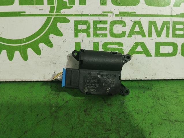 0132801363 VAG Привод заслонки печки купить в Запорожье