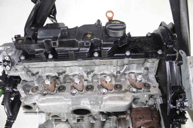 PEUGEOT 0135TQ Двигатель в сборе в наличии Черновцы