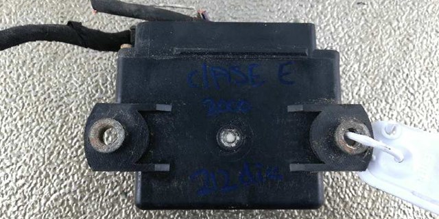 0165458832 MERCEDES Реле свечей накала купить в Николаев