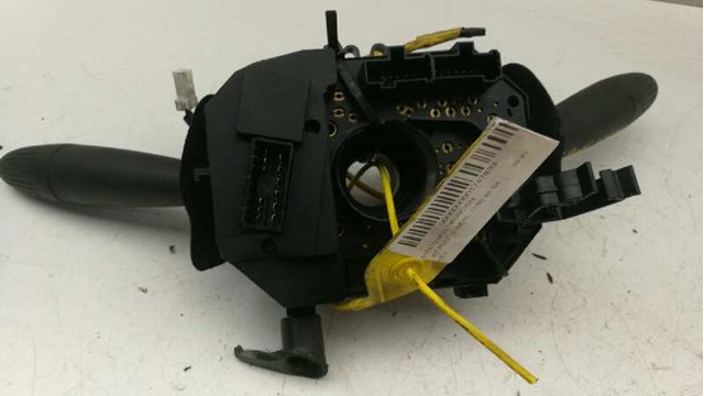 Comutador instalado na coluna da direção, montado 0183160560 FIAT