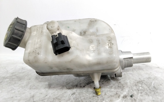 0204051174 FORD Бачок тормозной купить в Черновцы