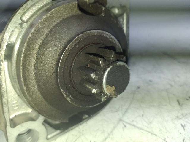 Motor de arranco 020911023P VAG