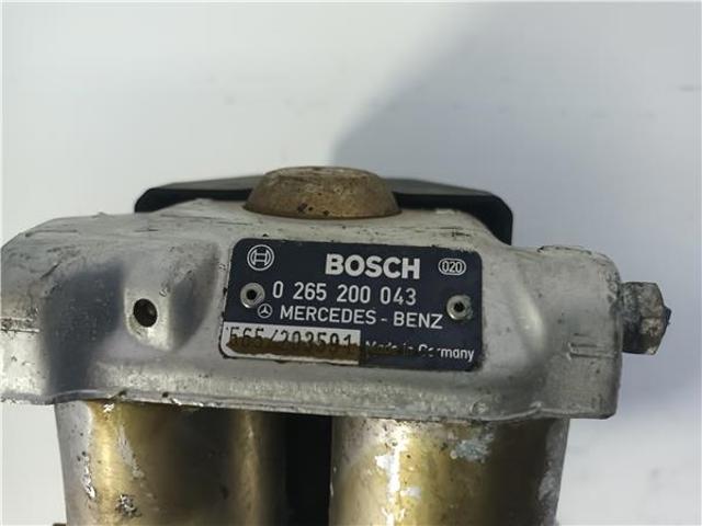 Unidade hidráulico de controlo ABS Mercedes C W201