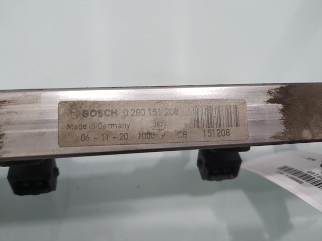 OPEL 0280151208 Распределитель топлива (рампа) в наличии Николаев