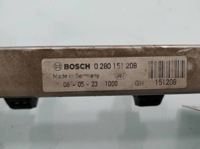 0280151208 OPEL Распределитель топлива (рампа) купить в Кривой Рог