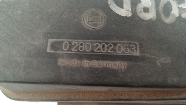 Sensor de fluxo (consumo) de ar, medidor de consumo M.A.F. - (Mass Airflow) Ford Transit 4 T