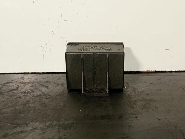 Relê das velas de incandescência 0281003015 FIAT